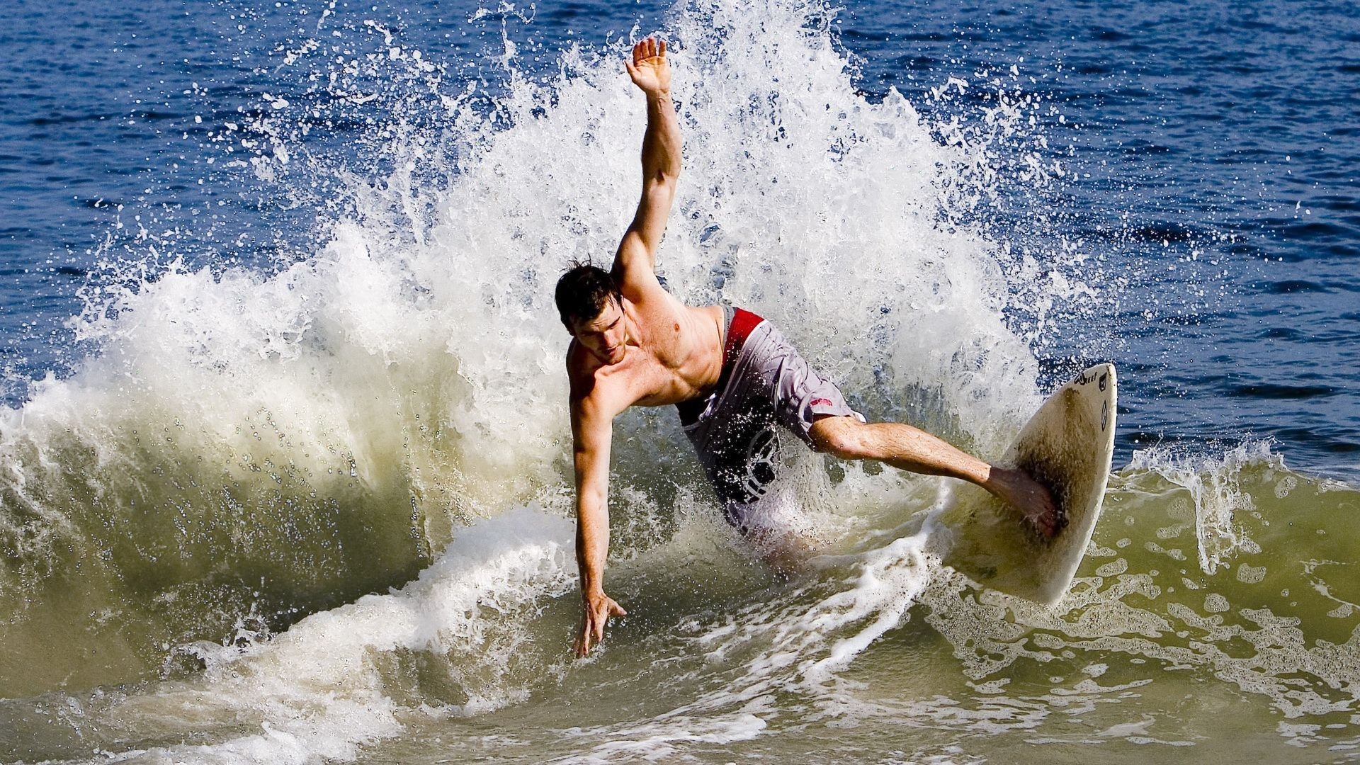 开云体育官方网站-当孙兴慜在抢七接管比赛，我想起日本单节拉开瑞士的那个夜晚