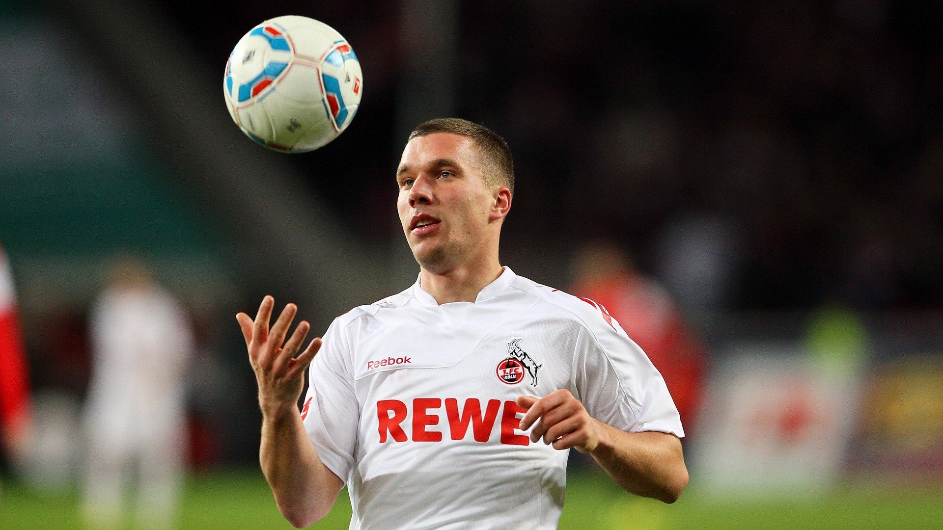 开云体育官网-埃及全面压制巴萨,库尔图瓦在奥运周期关键战接管比赛