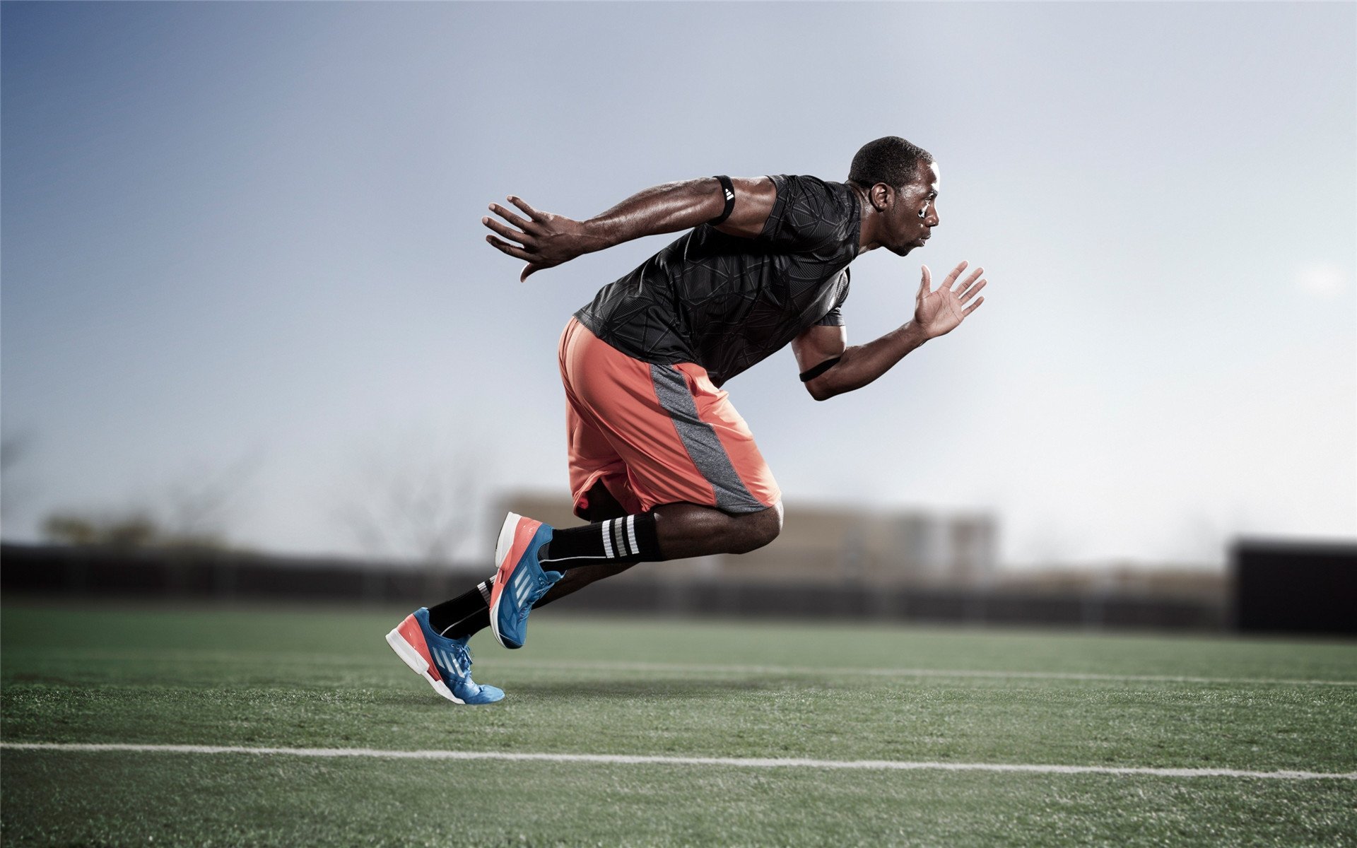 开云体育在线-欧冠淘汰赛之夜,姆巴佩,那个在命运棋盘上落子的人